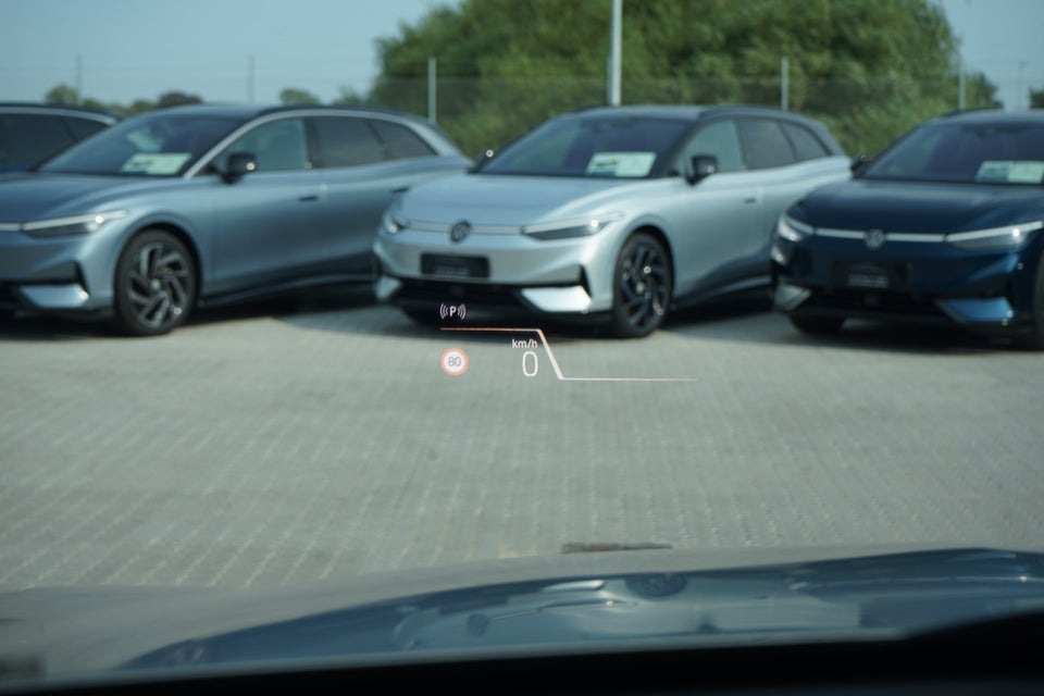 BMW iX2 xDrive30 Fully Charged 5d