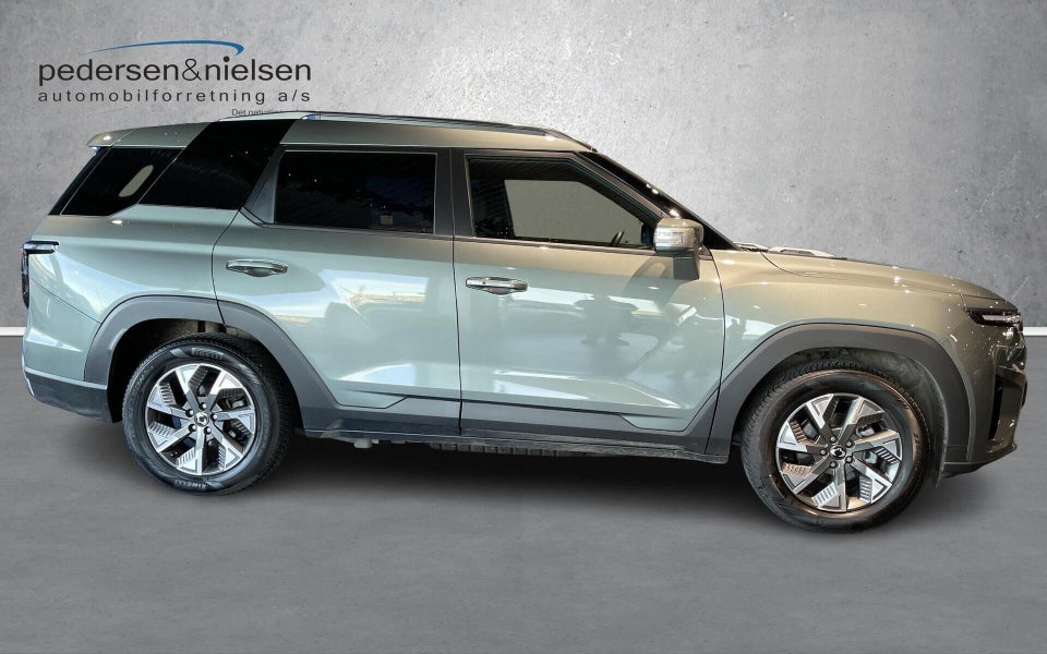 KGM Torres EVX Exclusive 5d