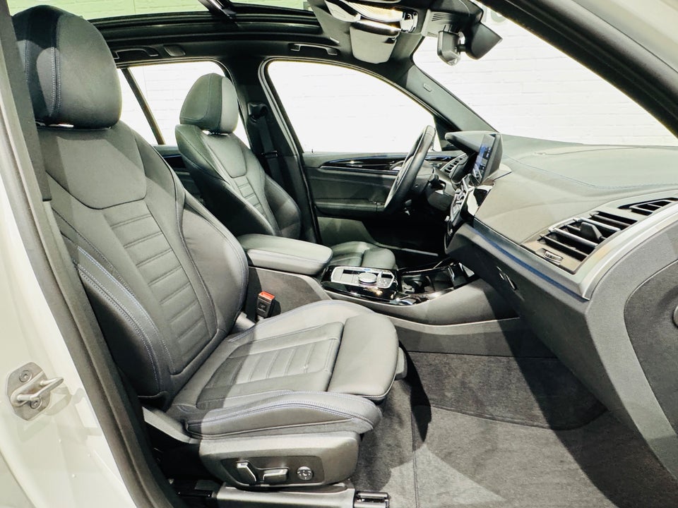 BMW iX3 Charged Plus M-Sport 5d