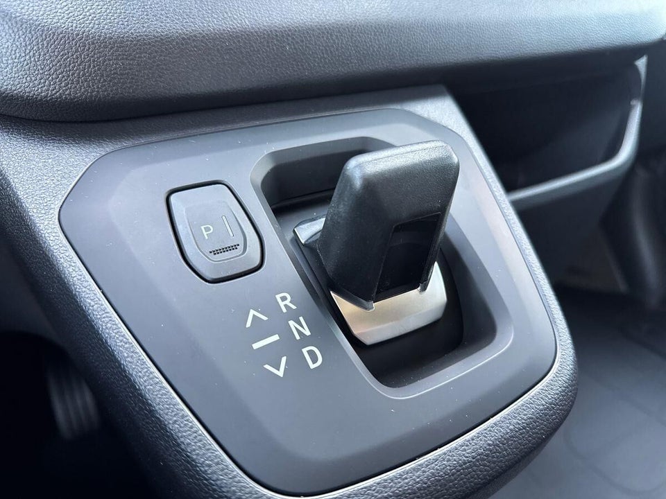 Nissan Primastar 2,0 dCi 170 L2H1 Tekna DCT Van