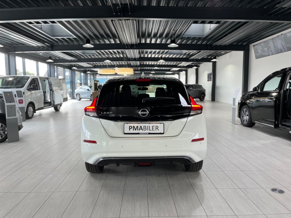 Nissan Leaf 59 e+ N-Connecta 5d