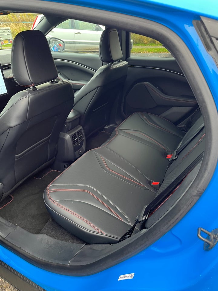 Ford Mustang Mach-E 98 Premium Extended Range 5d