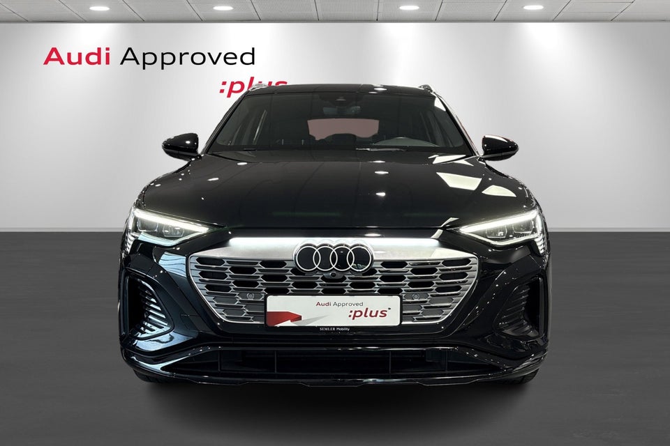 Audi Q8 e-tron 50 S-line quattro 5d