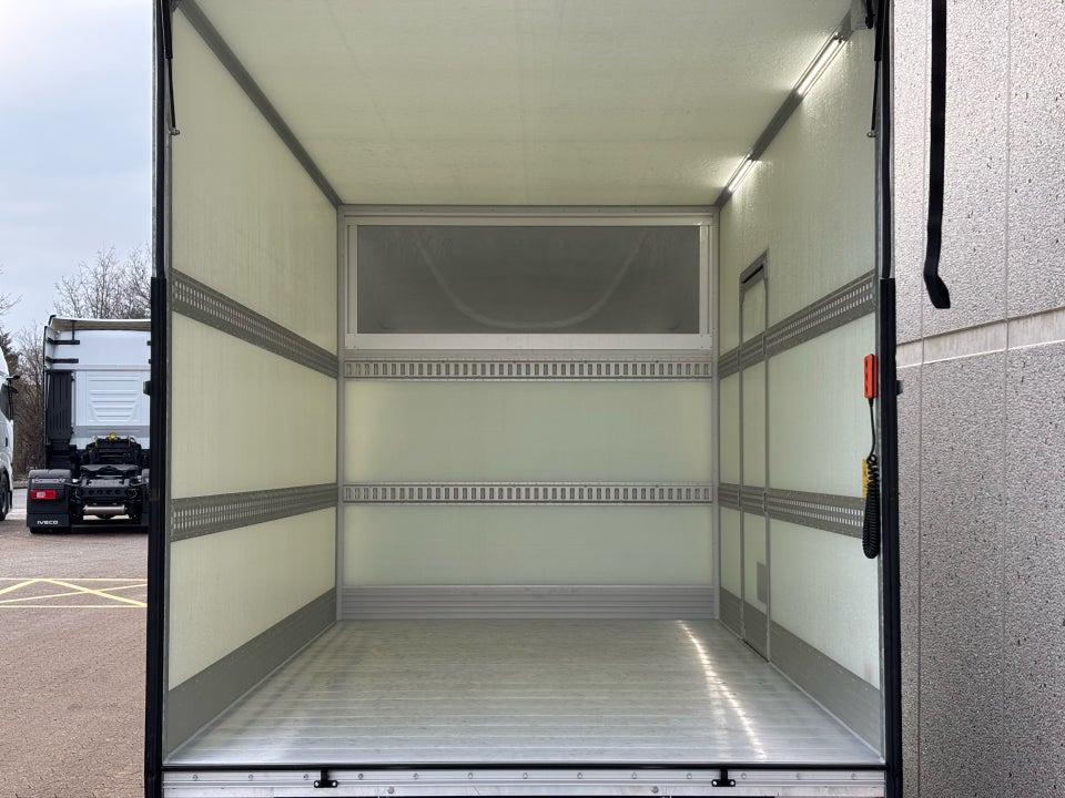 Iveco Daily 3,0 35S18 4100mm Alukasse m/lift AG8