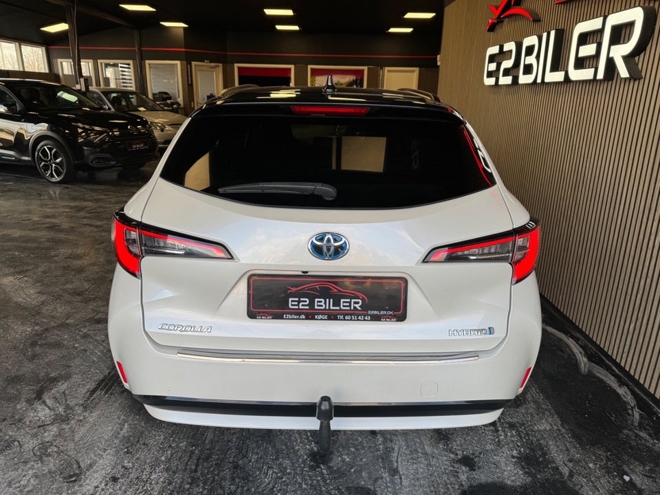 Toyota Corolla 1,8 Hybrid H3 Premium Touring Sports MDS 5d