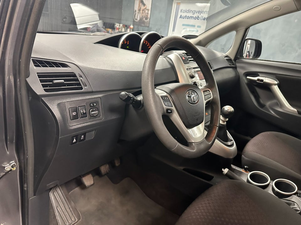 Toyota Verso 2,0 D-4D TX 7prs 5d