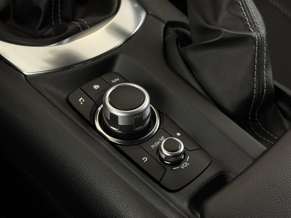 Mazda MX-5 2,0 SkyActiv-G 184 Roadster Exclusive-Line 2d