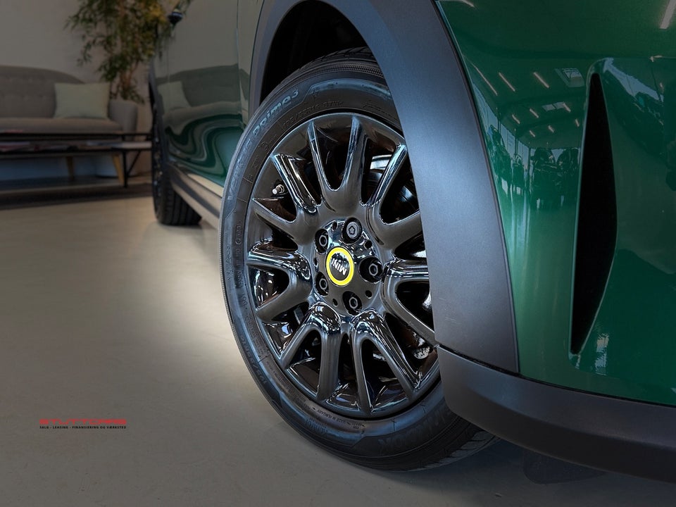 MINI Cooper SE Classic Trim 3d