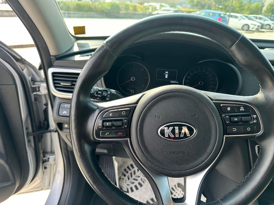 Kia Optima 1,7 CRDi 141 Advance SW 5d