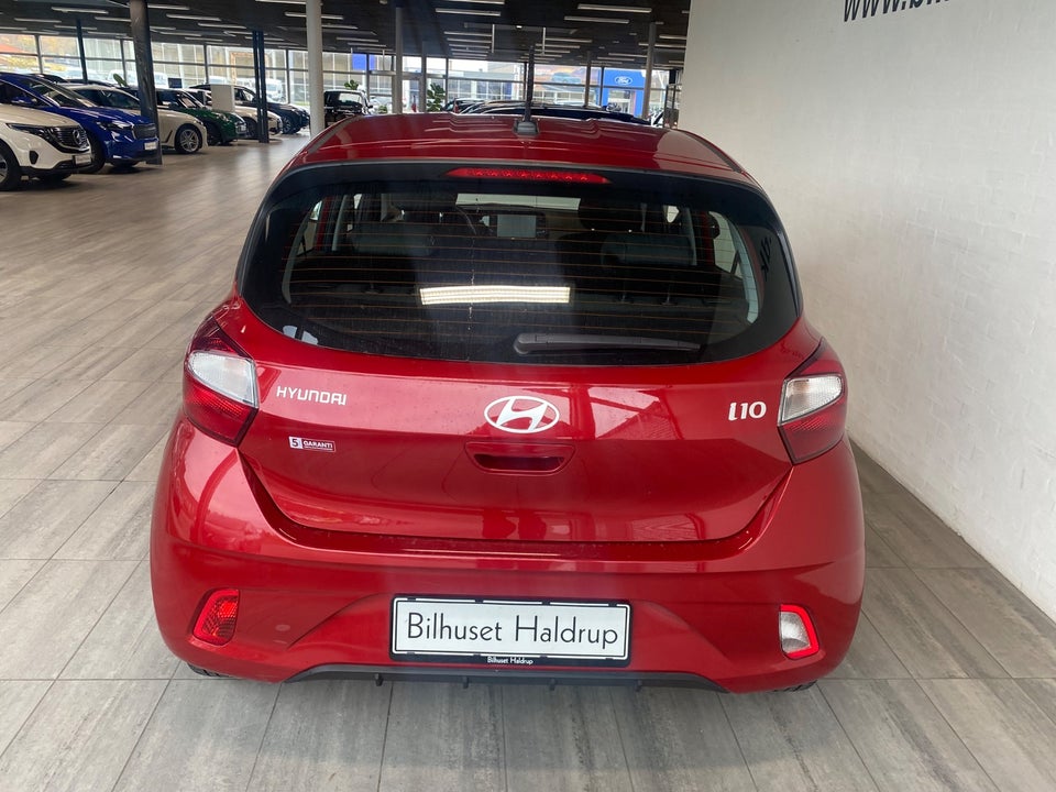 Hyundai i10 1,0 MPi Essential 5d