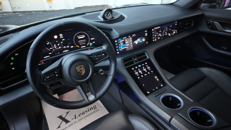 Porsche Taycan 4S Performance+ 4d