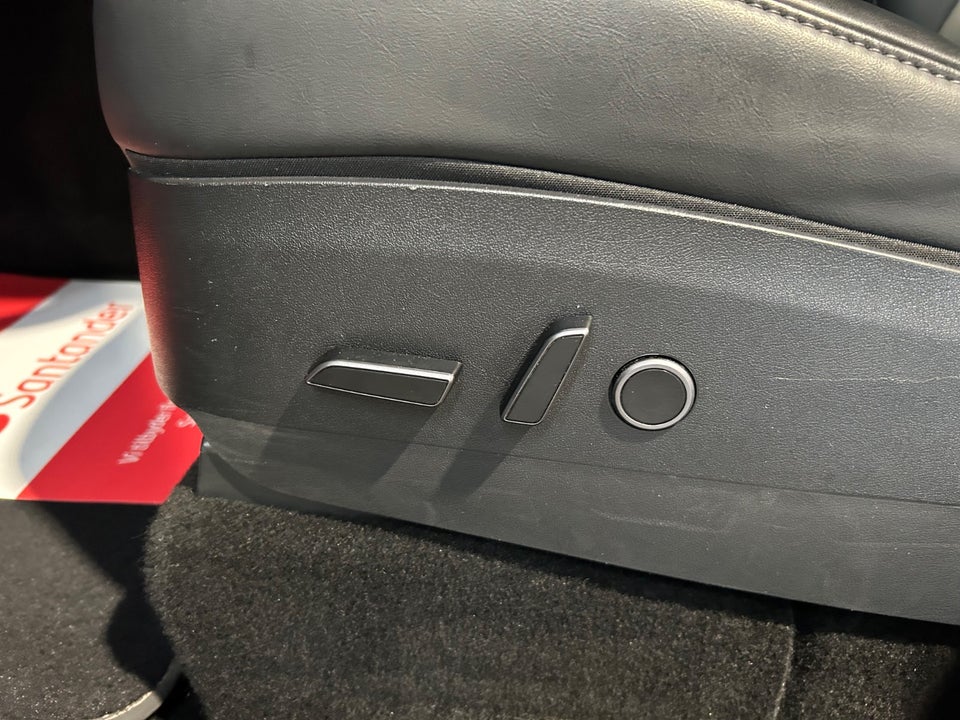 Tesla Model Y RWD 5d