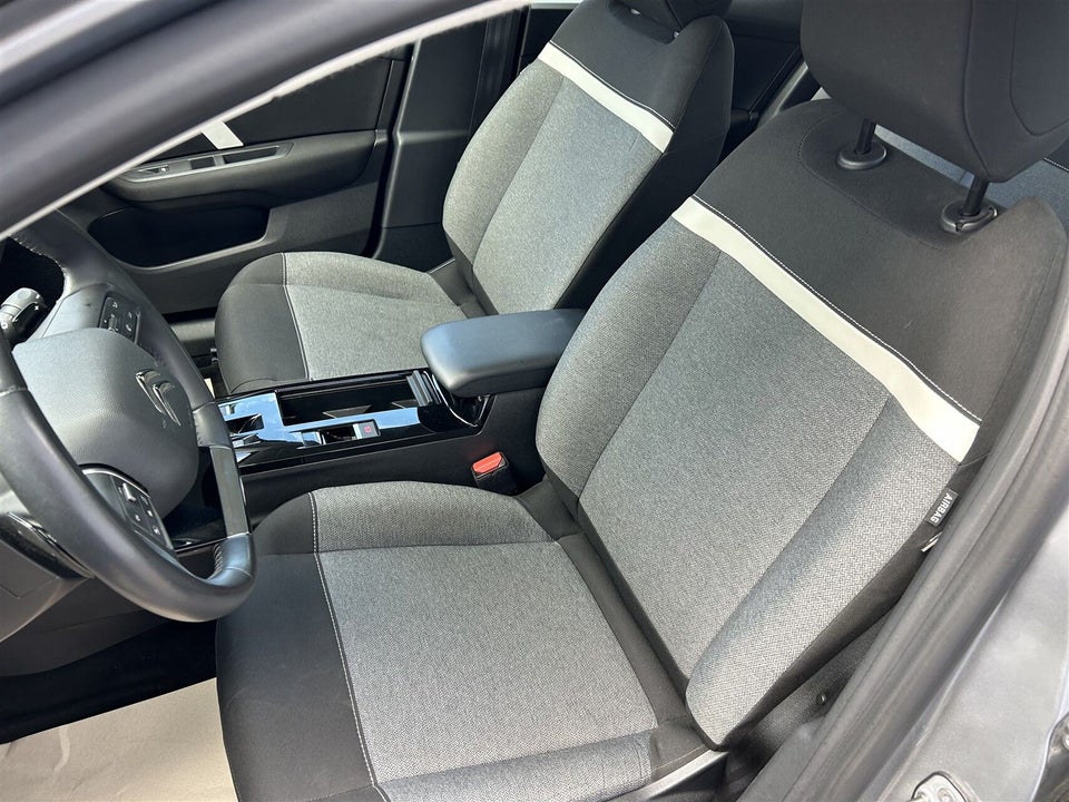 Citroën C4 1,2 PureTech 130 Feel EAT8 5d