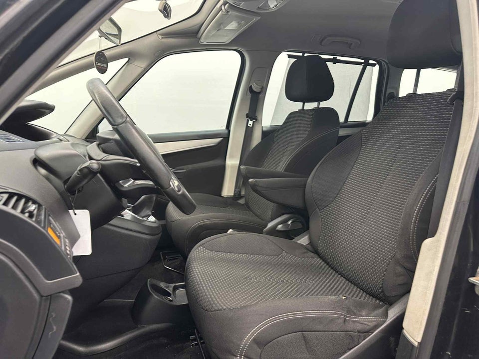 Citroën Grand C4 Picasso 1,6 HDi 110 SX 7prs 5d