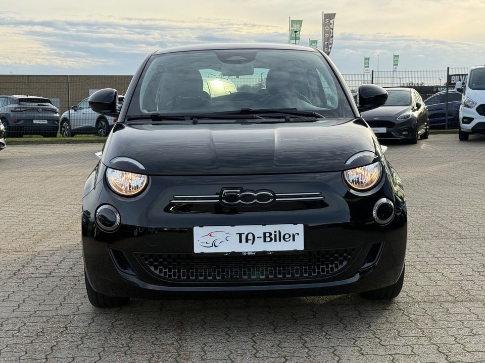 Fiat 500e 24 Action 3d