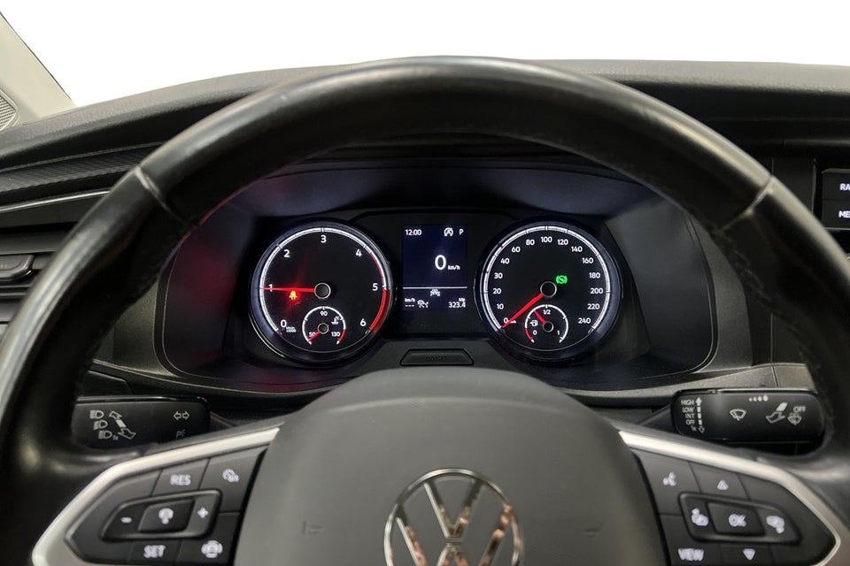 VW Transporter 2,0 TDi 150 Kassevogn DSG kort