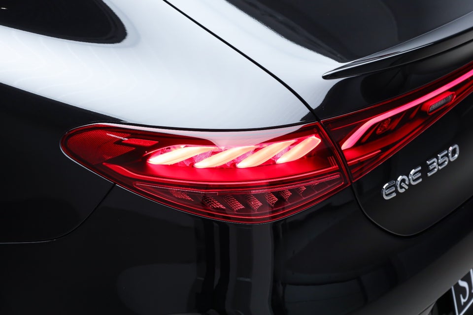Mercedes EQE350 AMG Line 4d