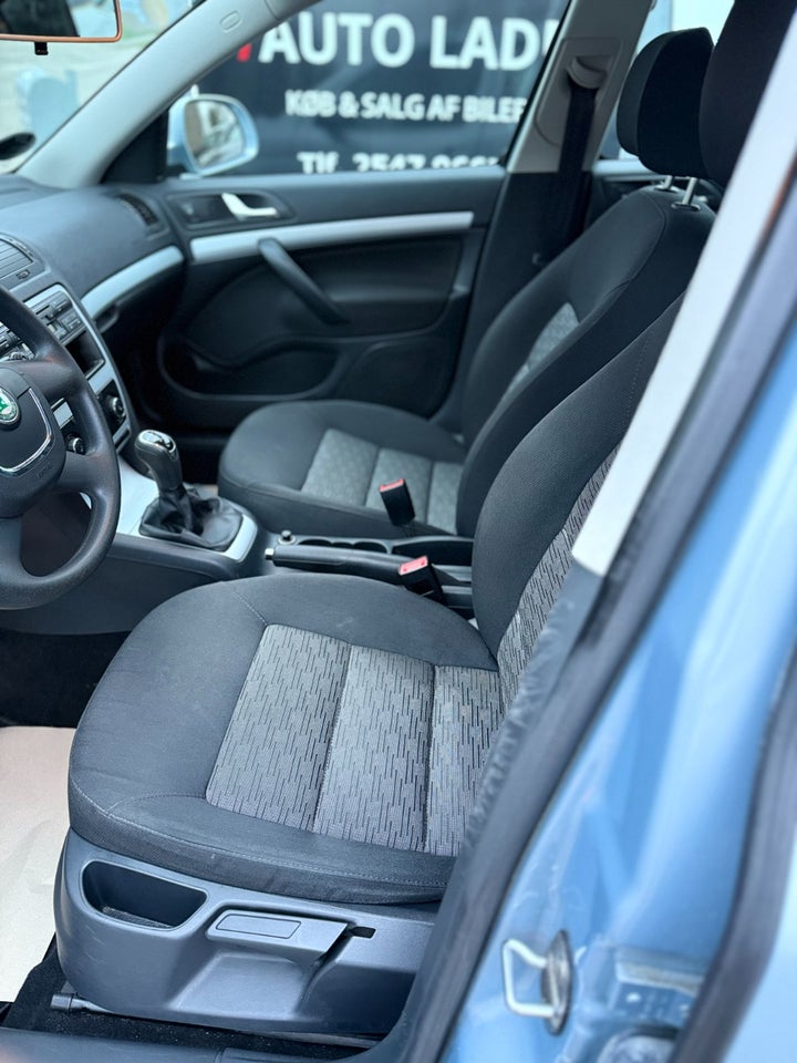 Skoda Octavia 1,4 TSi 122 Ambiente 5d