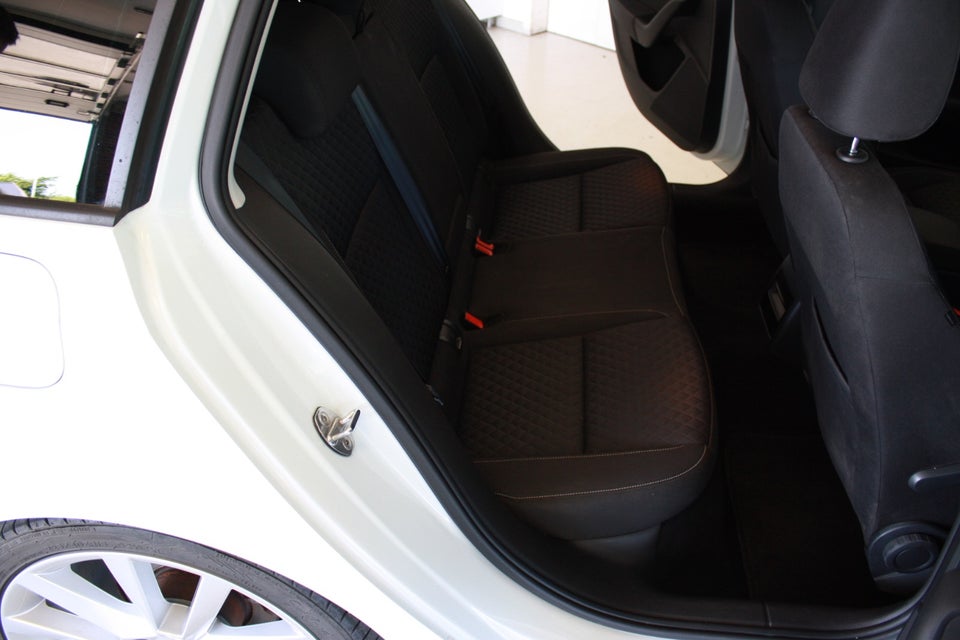 Skoda Octavia 2,0 TDi 150 Drive Combi DSG 5d