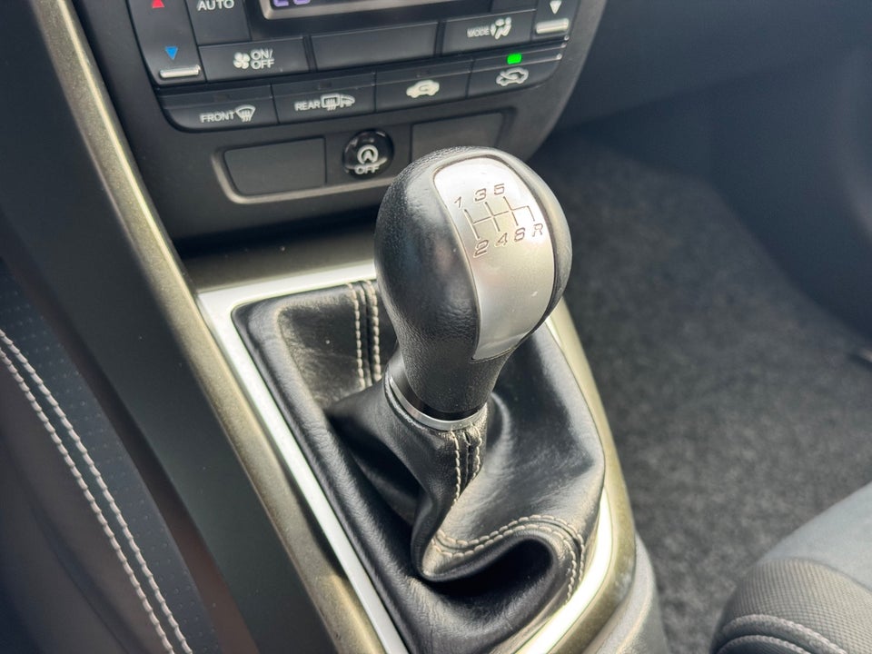 Honda Civic 1,8 i-VTEC Sport 5d