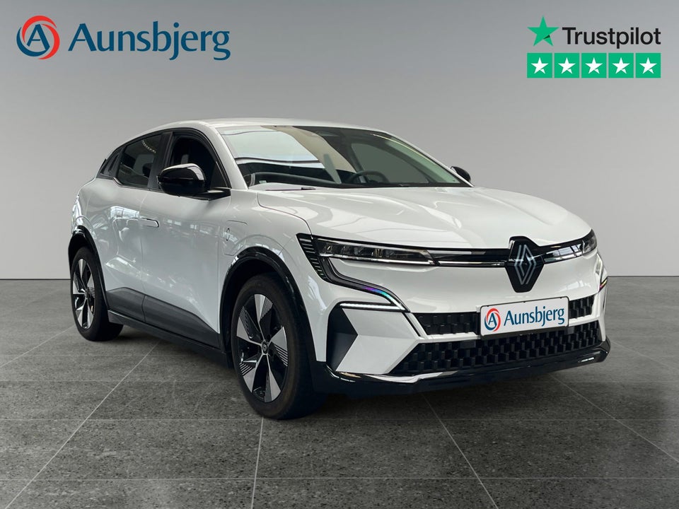 Renault Megane E-Tech 40 Equilibre 5d
