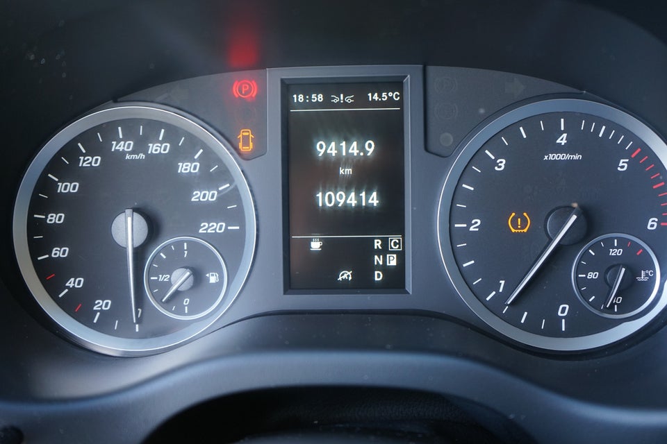 Mercedes Vito 114 2,0 CDi Kassevogn aut. L RWD
