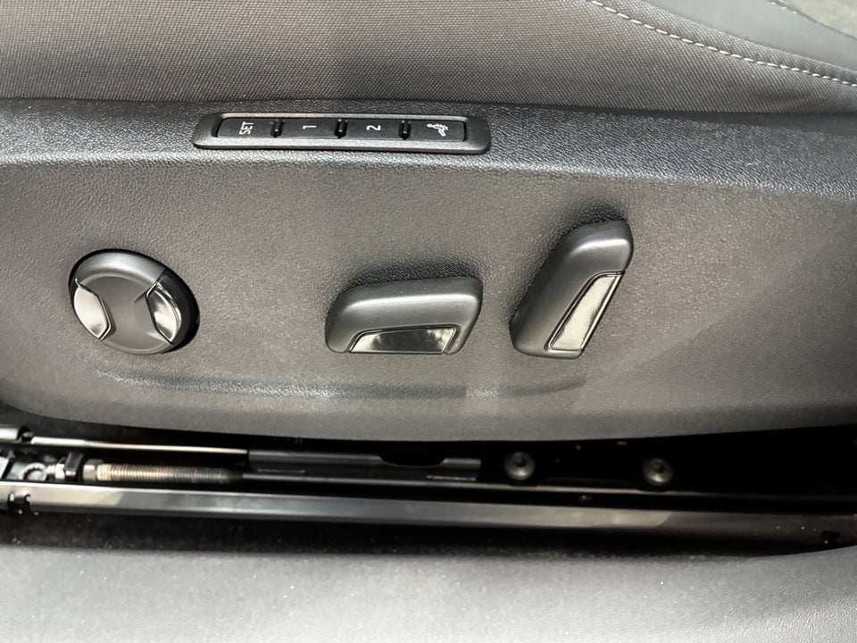 Skoda Enyaq 85 iV Lounge Premium 5d