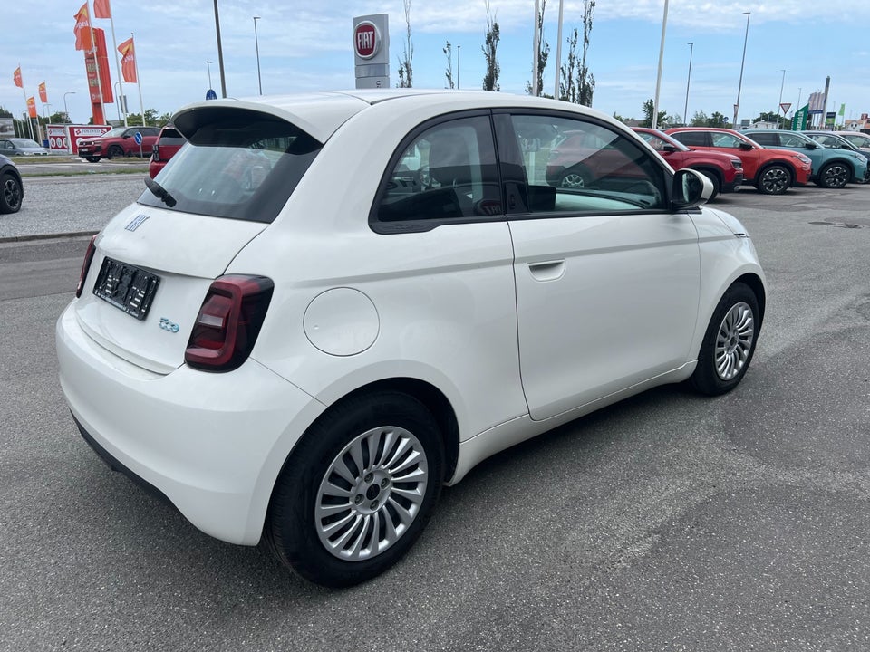 Fiat 500e 42 Icon 3d