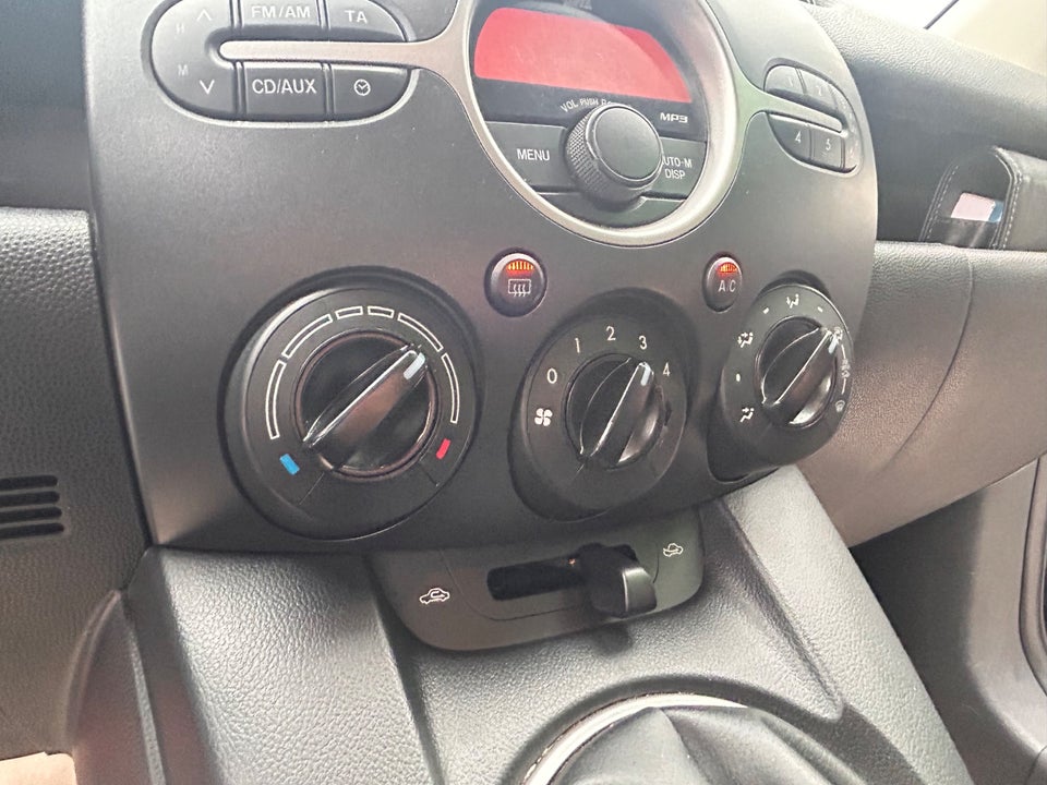 Mazda 2 1,3 Advance 5d