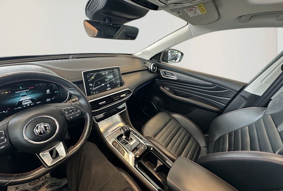 MG EHS 1,5 PHEV Luxury 5d
