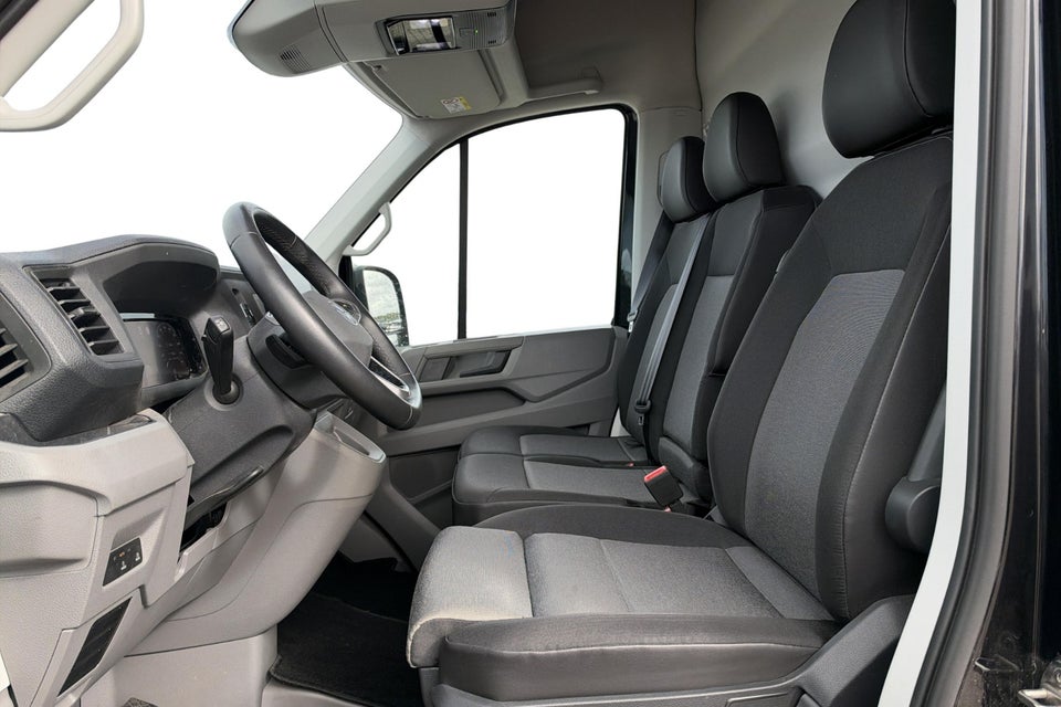 VW Crafter 35 2,0 TDi 177 Kassevogn L3H2 aut.