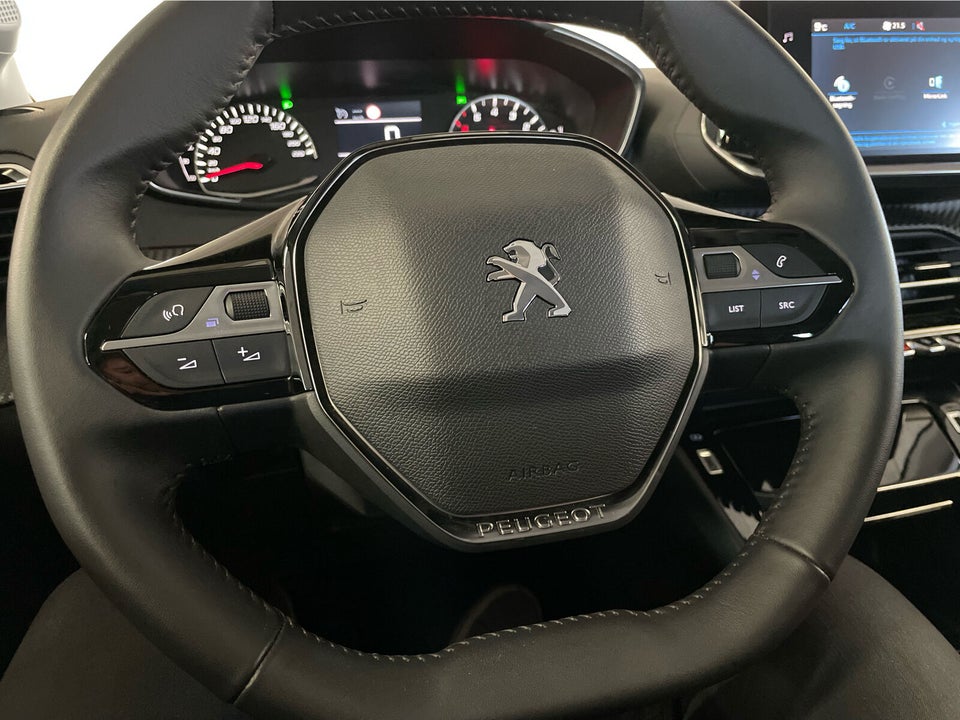 Peugeot 208 1,2 PureTech 100 Allure 5d