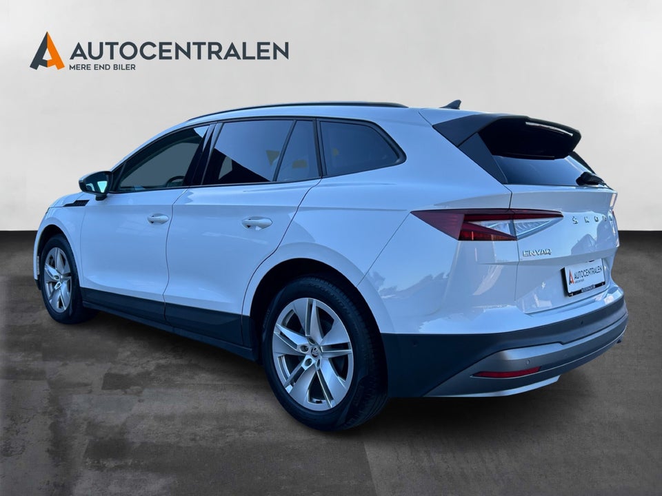 Skoda Enyaq 60 iV Loft 5d