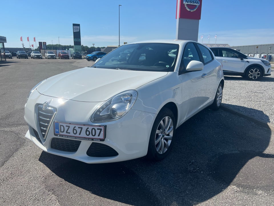 Alfa Romeo Giulietta 1,4 Turbo 120 Progression 5d