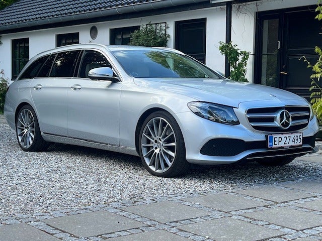 Mercedes E400 3,5 Avantgarde stc. aut. 4Matic 5d