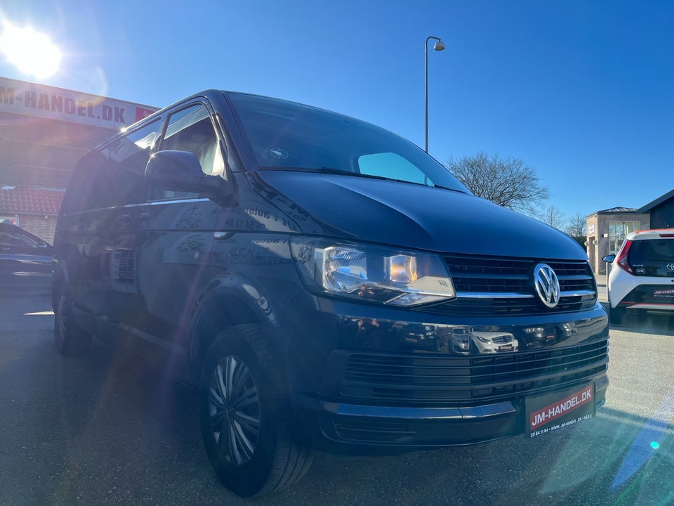 VW Transporter 2,0 TDi 180 Kassevogn DSG lang