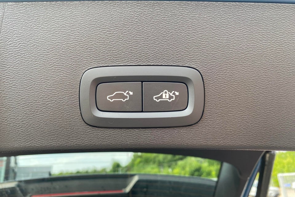 Volvo XC40 P8 ReCharge Twin Ultimate 5d