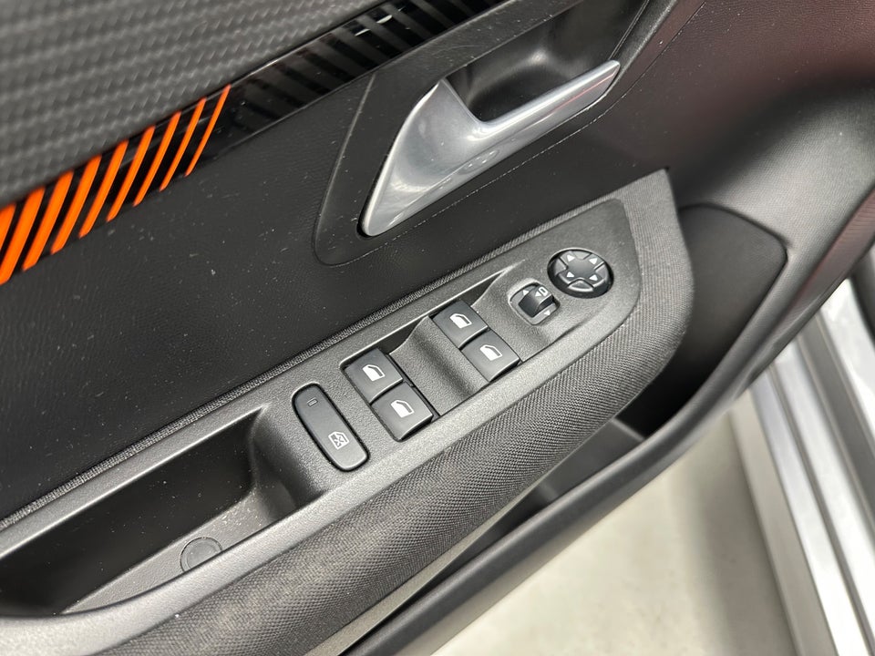 Peugeot 208 1,2 PureTech 100 Active+ 5d