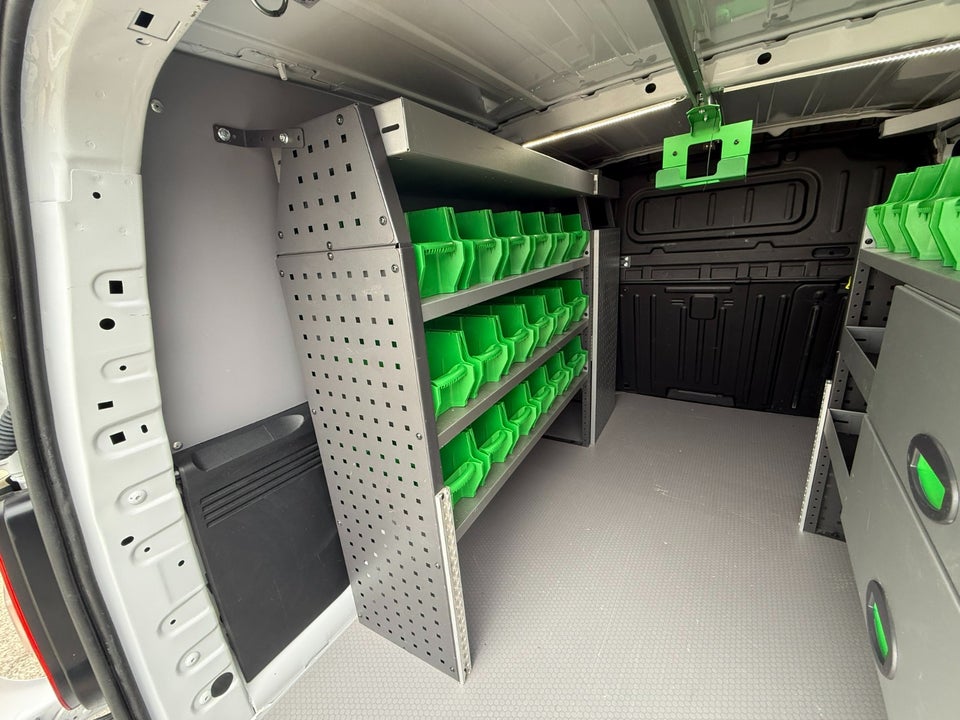 Peugeot Partner 1,5 BlueHDi 130 L2V2 Ultimate EAT8 Van