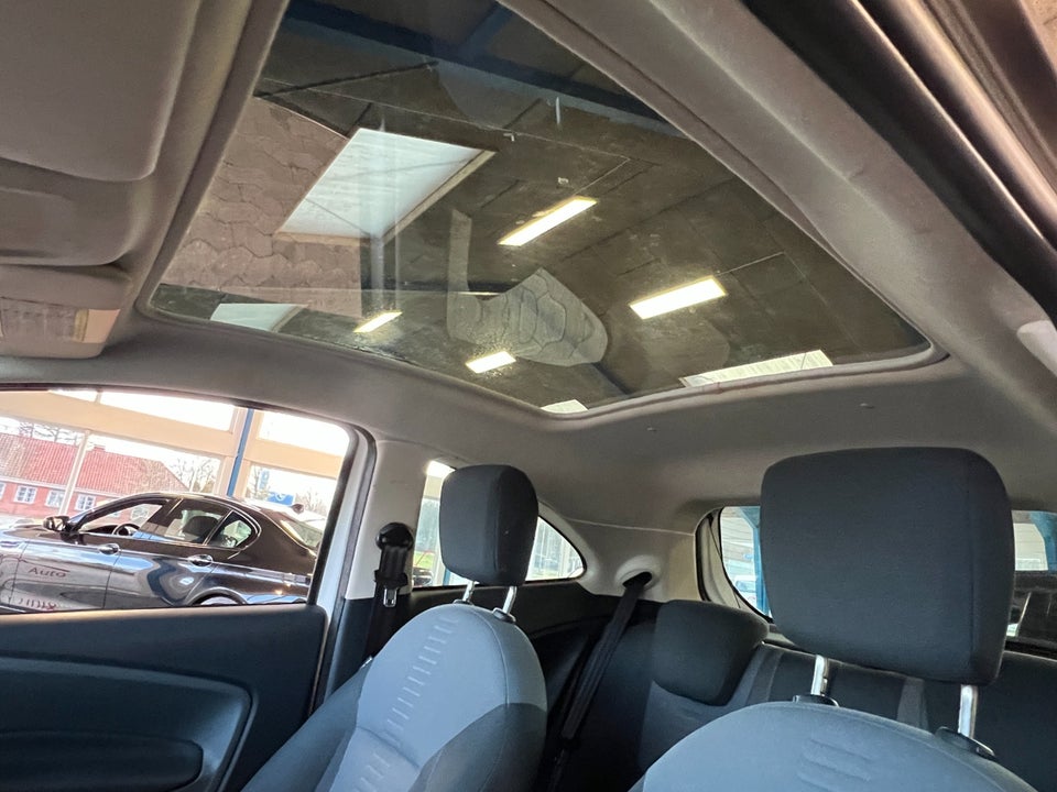 Ford Ka 1,2 Titanium 3d