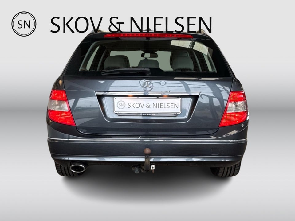 Mercedes C220 2,2 CDi Avantgarde stc. aut. 5d
