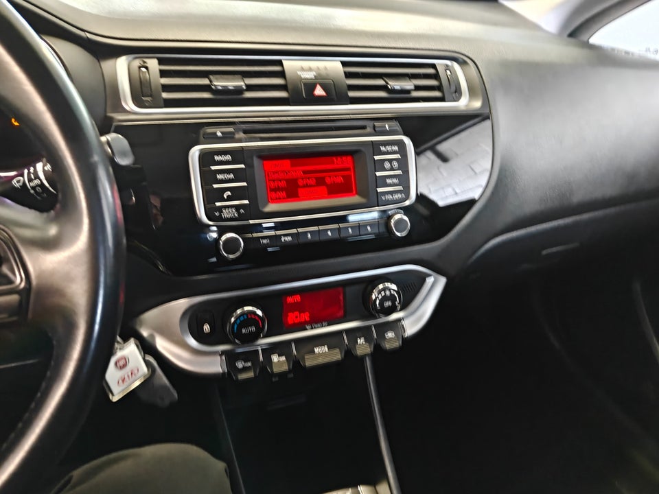 Kia Rio 1,2 CVVT Limited 5d