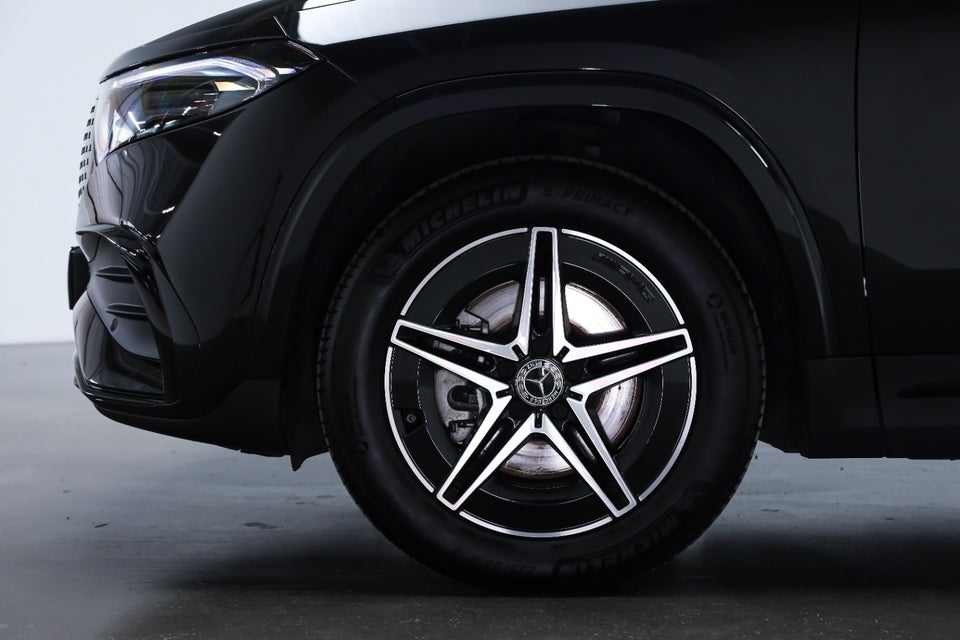 Mercedes EQA350 AMG Advance 4Matic 5d