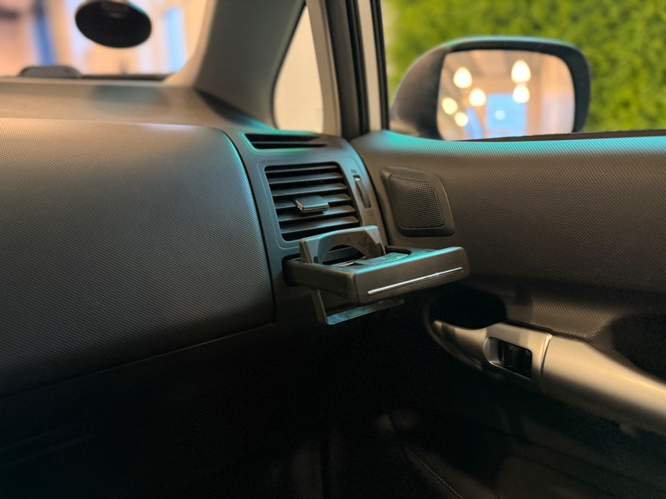 Toyota Auris 1,6 T2 5d