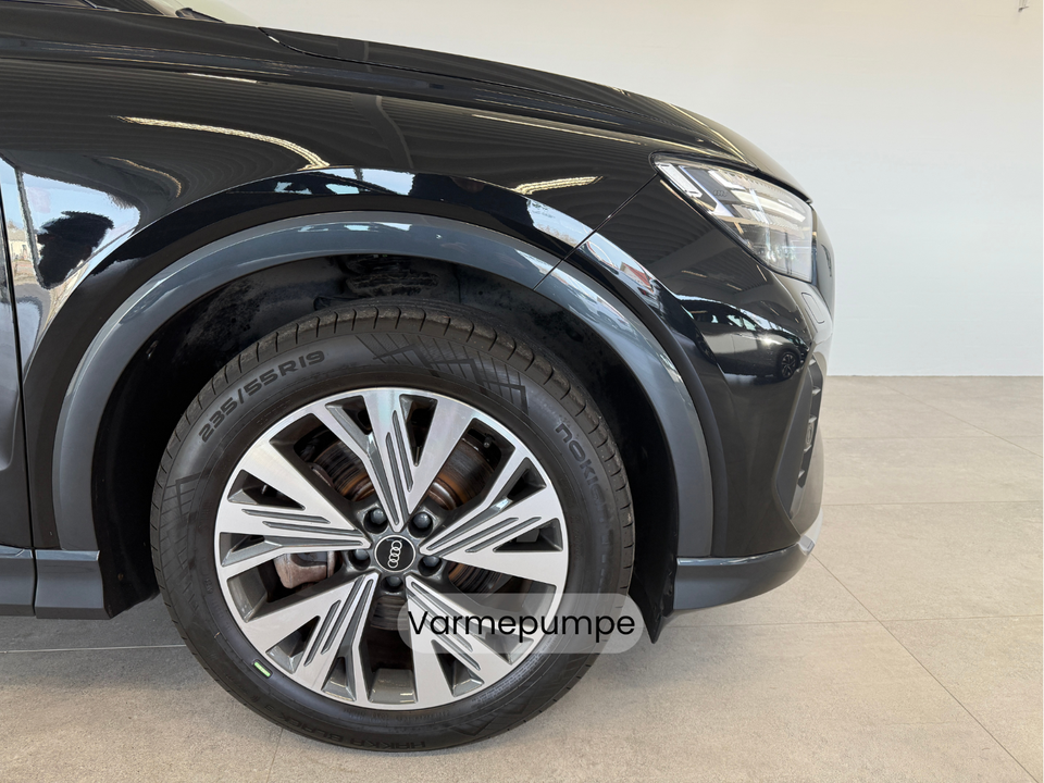 Audi Q4 e-tron 40 Advanced 5d
