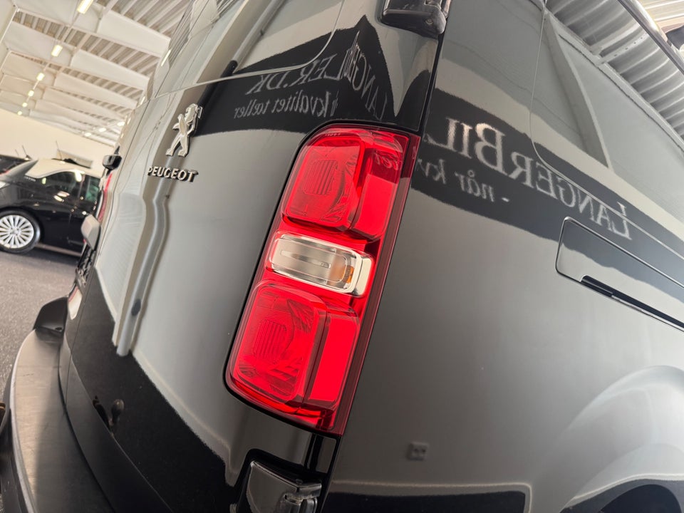 Peugeot Expert 2,0 BlueHDi 122 L3 Premium EAT8 Van