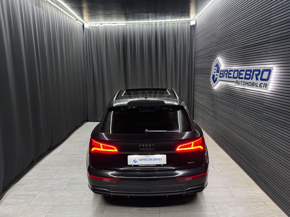 Audi Q5 3,0 TDi 286 S-line quattro Tiptr. 5d