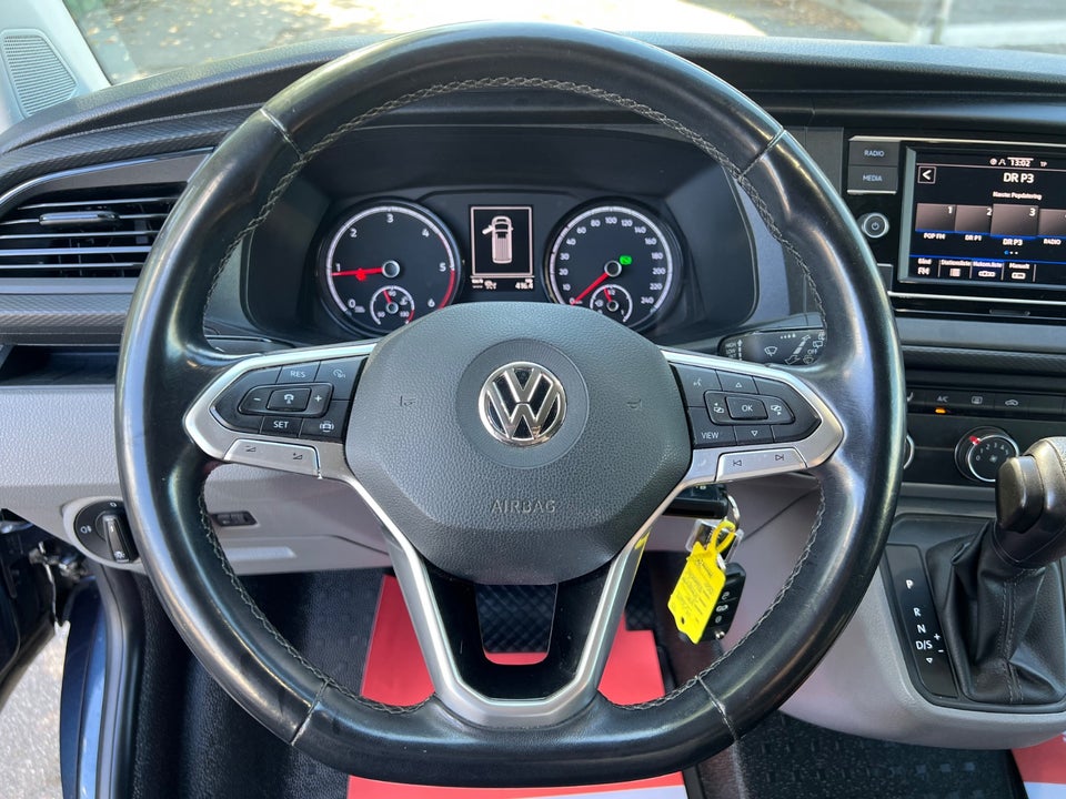 VW Transporter 2,0 TDi 150 Kassevogn DSG kort