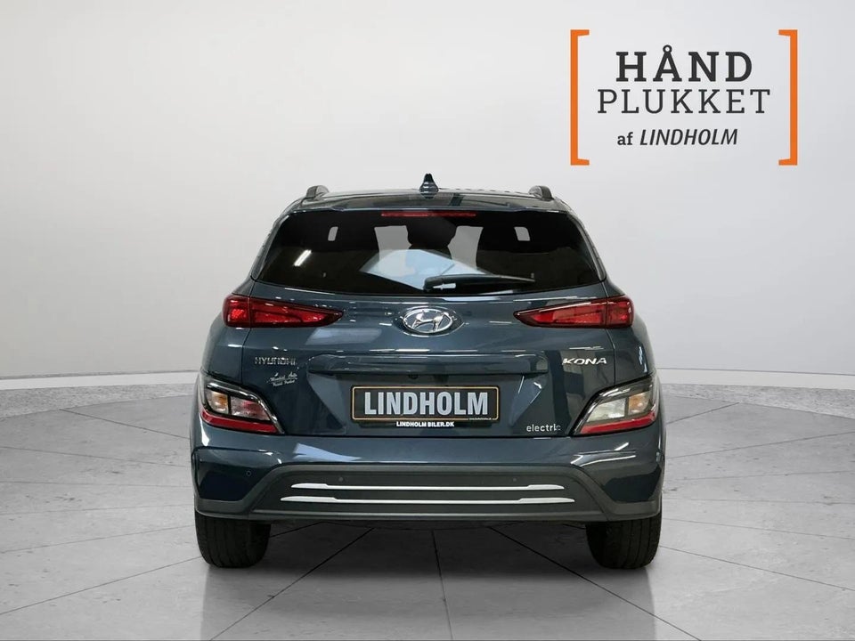 Hyundai Kona 39 EV Essential 5d