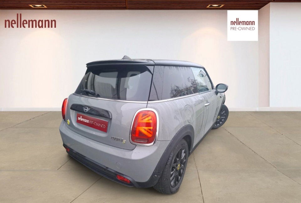 MINI Cooper SE Classic Trim 3d